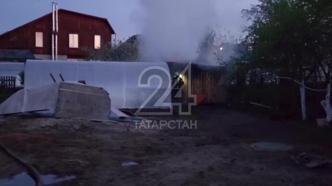 В Казани дотла сгорела частная баня