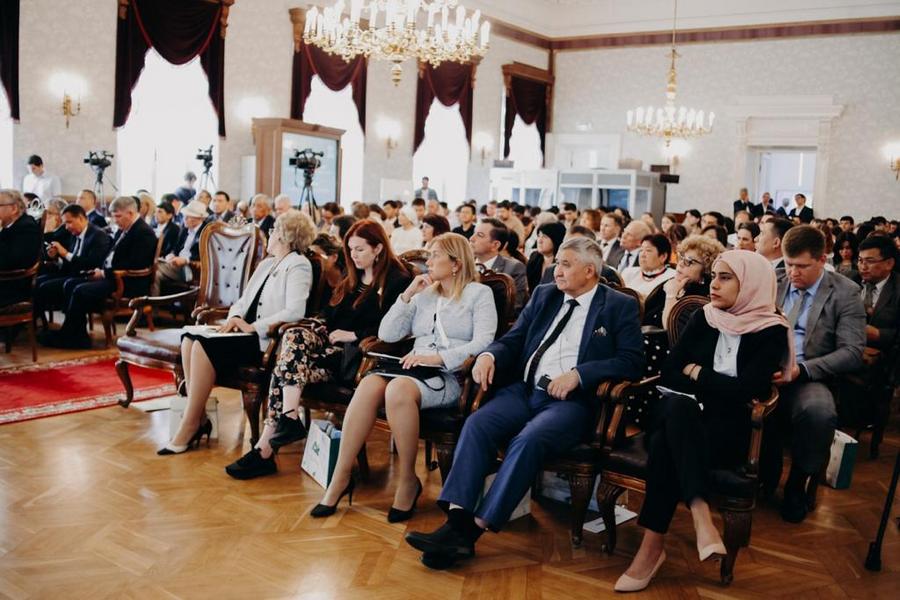 Сокровища прошлого и настоящего: в Казани обсудили современную роль ЮНЕСКО