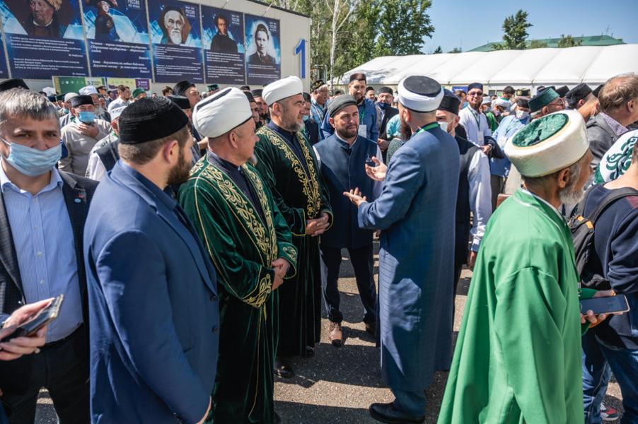 В Казани соберется тысяча татарских священнослужителей из 77 регионов страны В Казани соберется тысяча татарских священнослужителей из 77 регионов страны