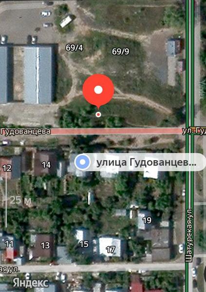 Жители Жилки жалуются на мусор от стихийного рынка