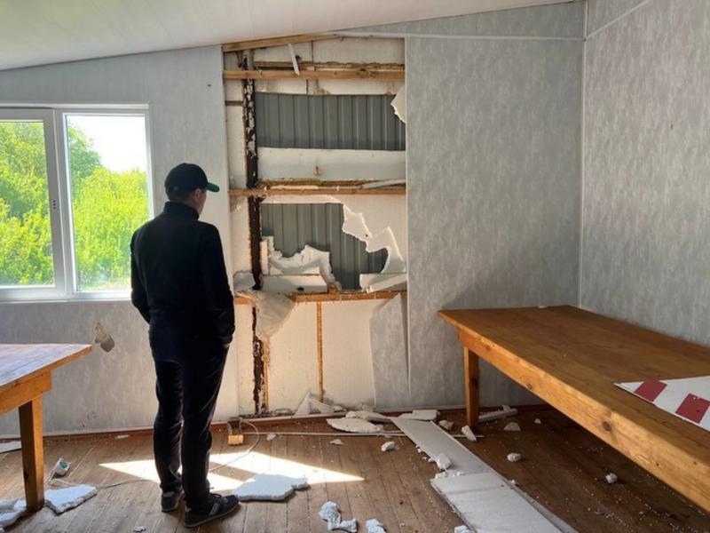 В Пестречинском районе вандалы разгромили ипподром