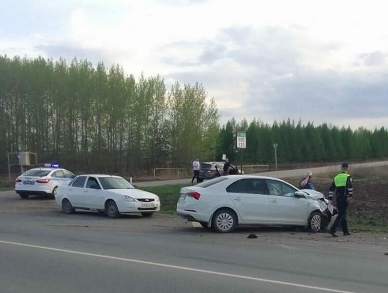 Водитель иномарки погиб в страшной аварии на трассе Казань - Оренбург Водитель иномарки погиб в страшной аварии на трассе Казань - Оренбург