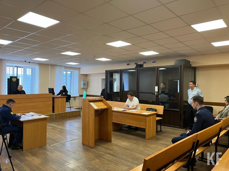 Чиновника Альметьевска, подозреваемого в мошенничестве при сборе денег для мобилизованных, заключили под стражу на два месяца