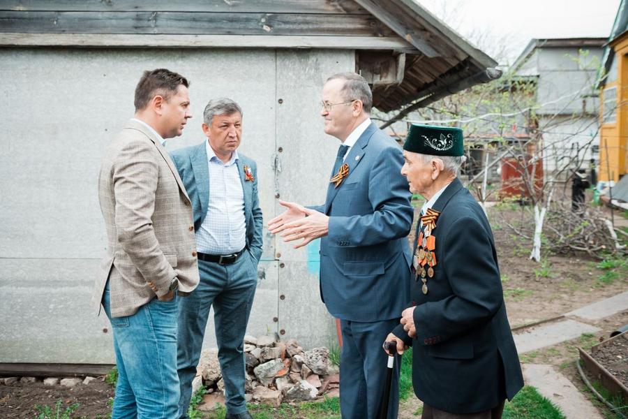 Депутат Вольфсон подарит ветерану из Татарстана новую баню