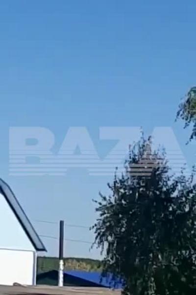 В сети появилось видео с падением параплана в Татарстане