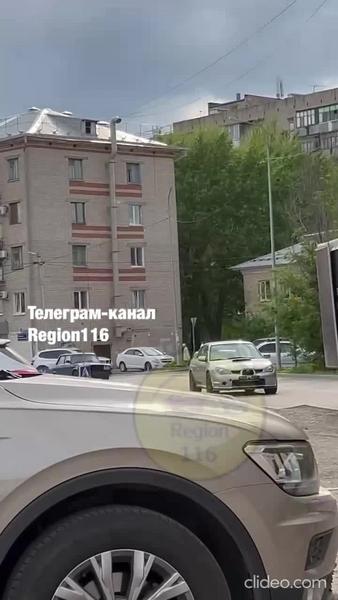 Житель Казани снял на видео погоню полиции за лихачом на «Жигулях»