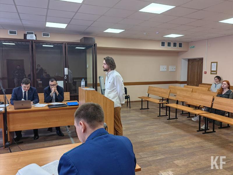 Обвиняемого во взяточничестве главного архитектора Альметьевска Севастьянова допросили в суде