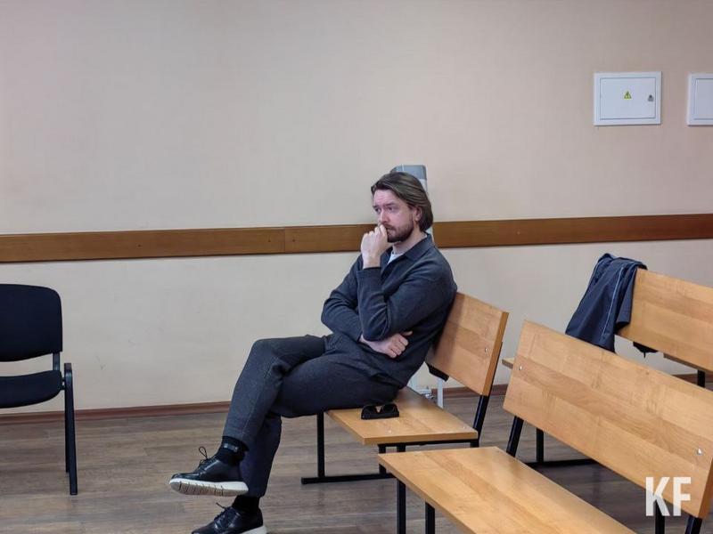 Обвиняемого во взяточничестве главного архитектора Альметьевска Севастьянова допросили в суде
