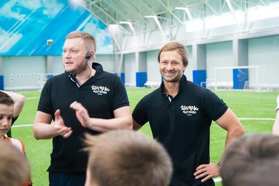 Юные футболисты и баскетболисты из Нижнекамска обучатся у звездных наставников в Нижегородской области Юные футболисты и баскетболисты из Нижнекамска обучатся у звездных наставников в Нижегородской области