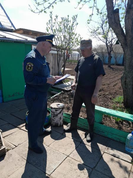В Нижнекамском районе с начала года сгорели более семи гектаров сухой травы, камыша и мусора