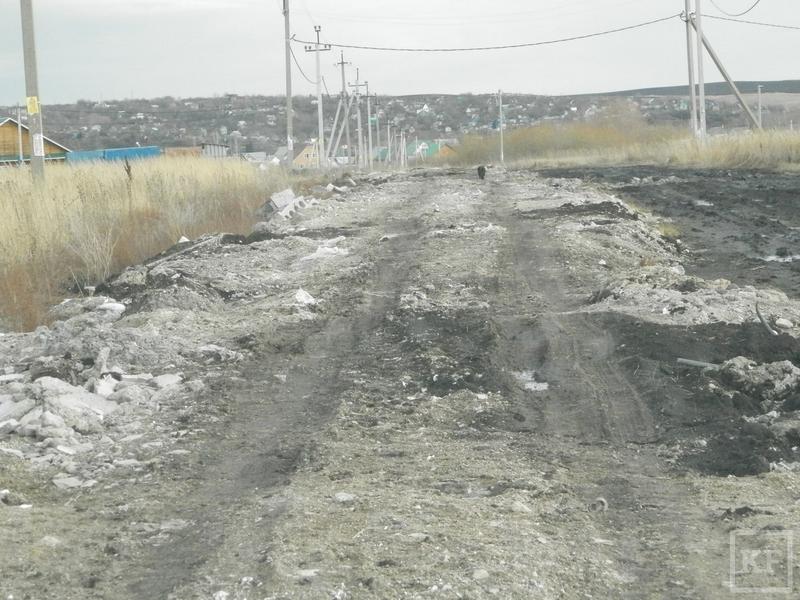 Жителей татарстанского поселка для многодетных семей оставили без газа, воды и дорог
