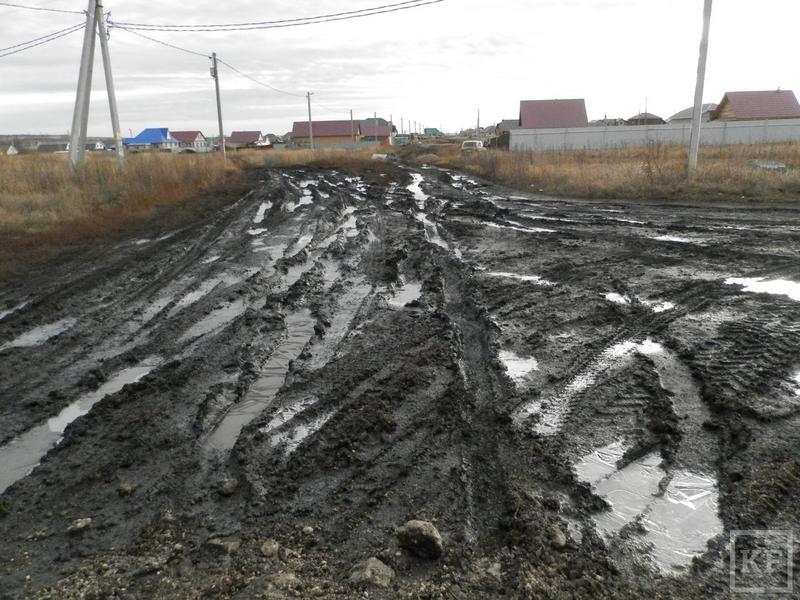 Жителей татарстанского поселка для многодетных семей оставили без газа, воды и дорог