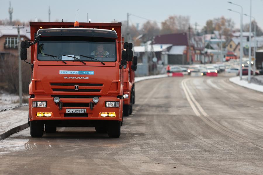 В ожидании зимы: дорожные службы Татарстана перешли на круглосуточный режим работы