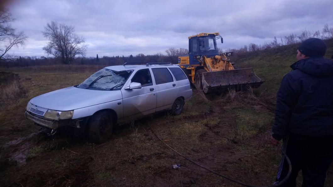 В Татарстане достали тела трех человек из рухнувшего в реку авто