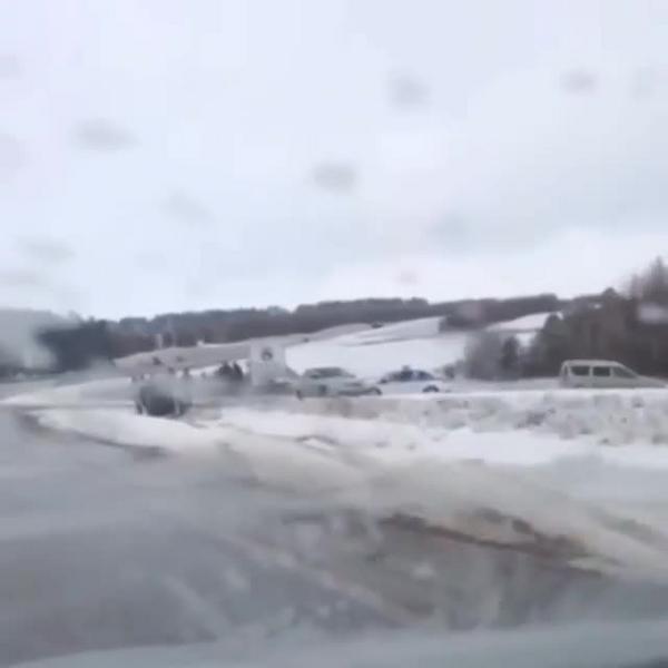 Видео: во время аварии в Татарстане «Гранта» сделала сальто