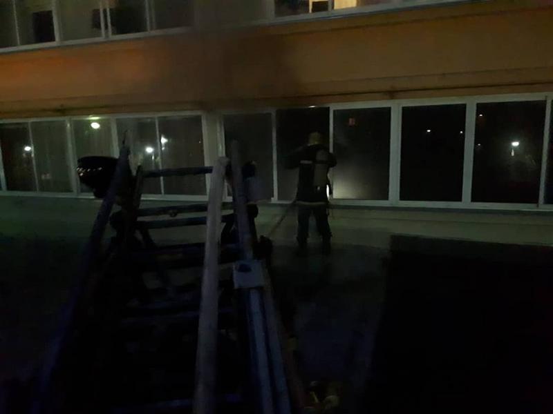 В Нижнекамске из-за оставленного в розетке зарядного устройства начался пожар
