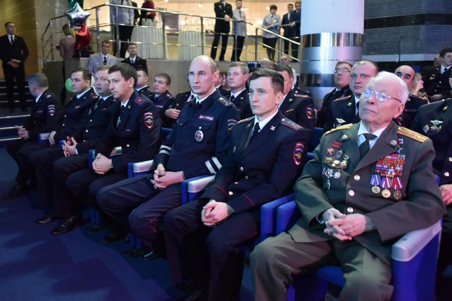 «За стойкость и мужество»: как награждали лучших полицейских Татарстана