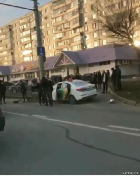 В Казани произошло смертельное ДТП с участием автомобиля такси