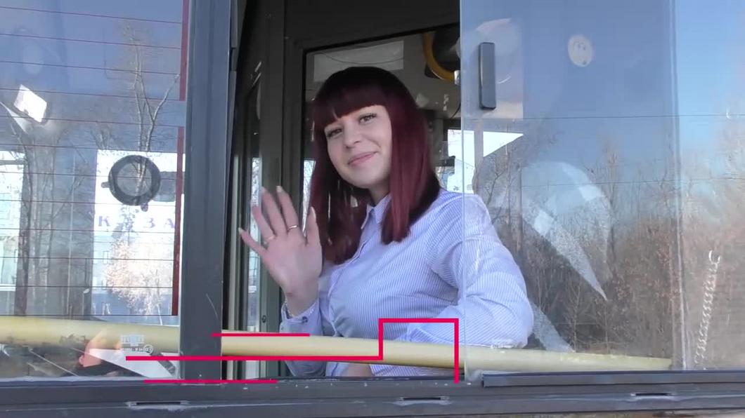 Самым молодым водителем автобуса в Казани стала 21-летняя девушка