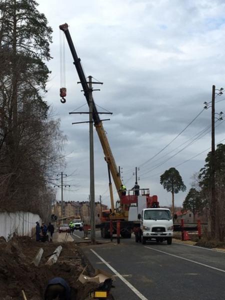 Под Казанью демонтировали стоявший посреди дороги столб