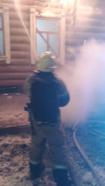 Ночью в Старо-Татарской слободе Казани загорелся дом
