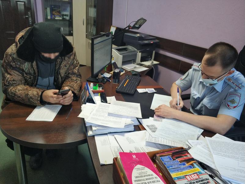 Челнинского дрифтера на самосвале оштрафовали на 17 тысяч рублей Челнинского дрифтера на самосвале оштрафовали на 17 тысяч рублей