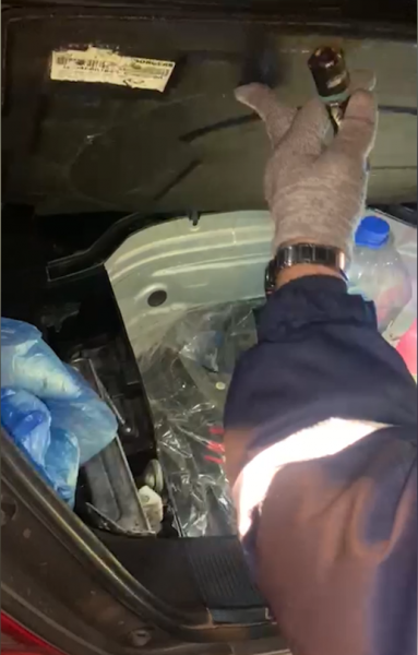 Перевозившего в багажнике почти 2 кг наркотиков пермяка поймали на трассе в Татарстане