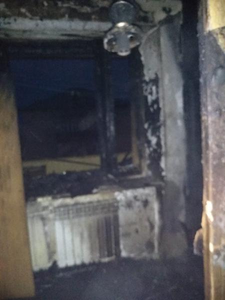 Татарстанские пожарные спасли 3 человек из горящего дома в Заинске