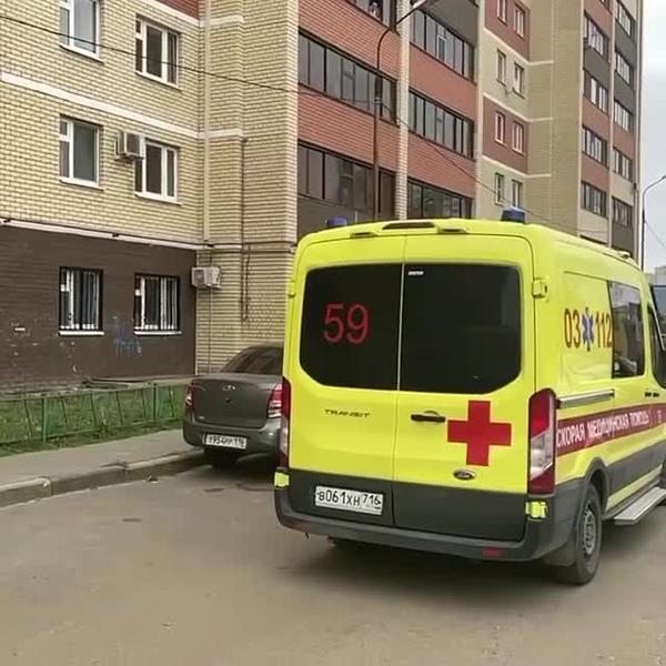 Ребенок умер, выпав из окна казанской многоэтажки на Горьковском шоссе