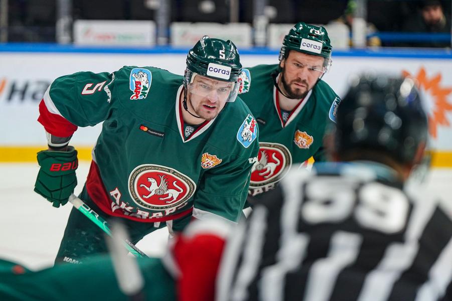 «Ак Барс» проиграл СКА, но показал характер. Проблемы всё те же: большинство и защита