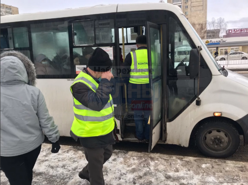 В общественном транспорте Челнов стартовали проверки QR-кодов