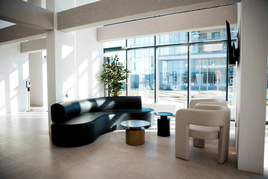 За стеклом: что готовит новоселам ЖК Atlantis Deluxe?