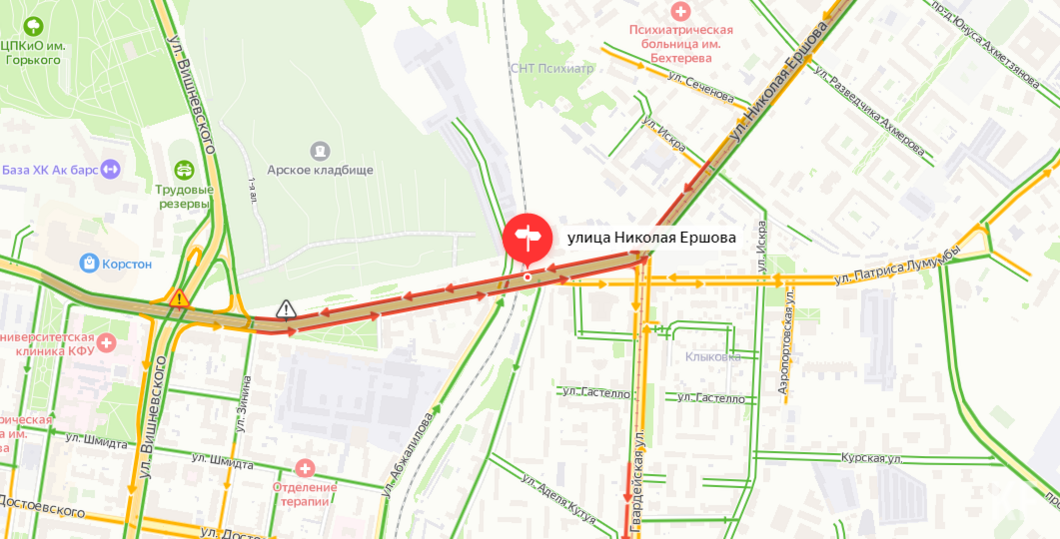 По всей Казани встали троллейбусы По всей Казани встали троллейбусы