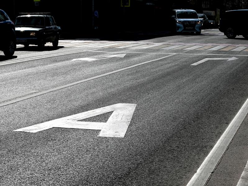 Сотрудники ГИБДД Казани ищут очевидцев аварии, произошедшей на улице Лесной