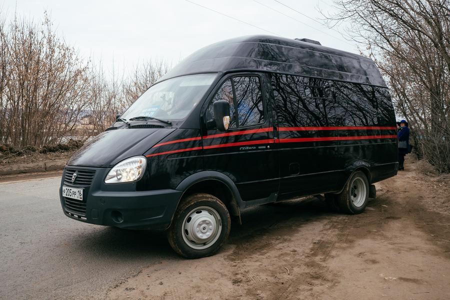 «Тех, кто наживается, пусть судят высшие силы»