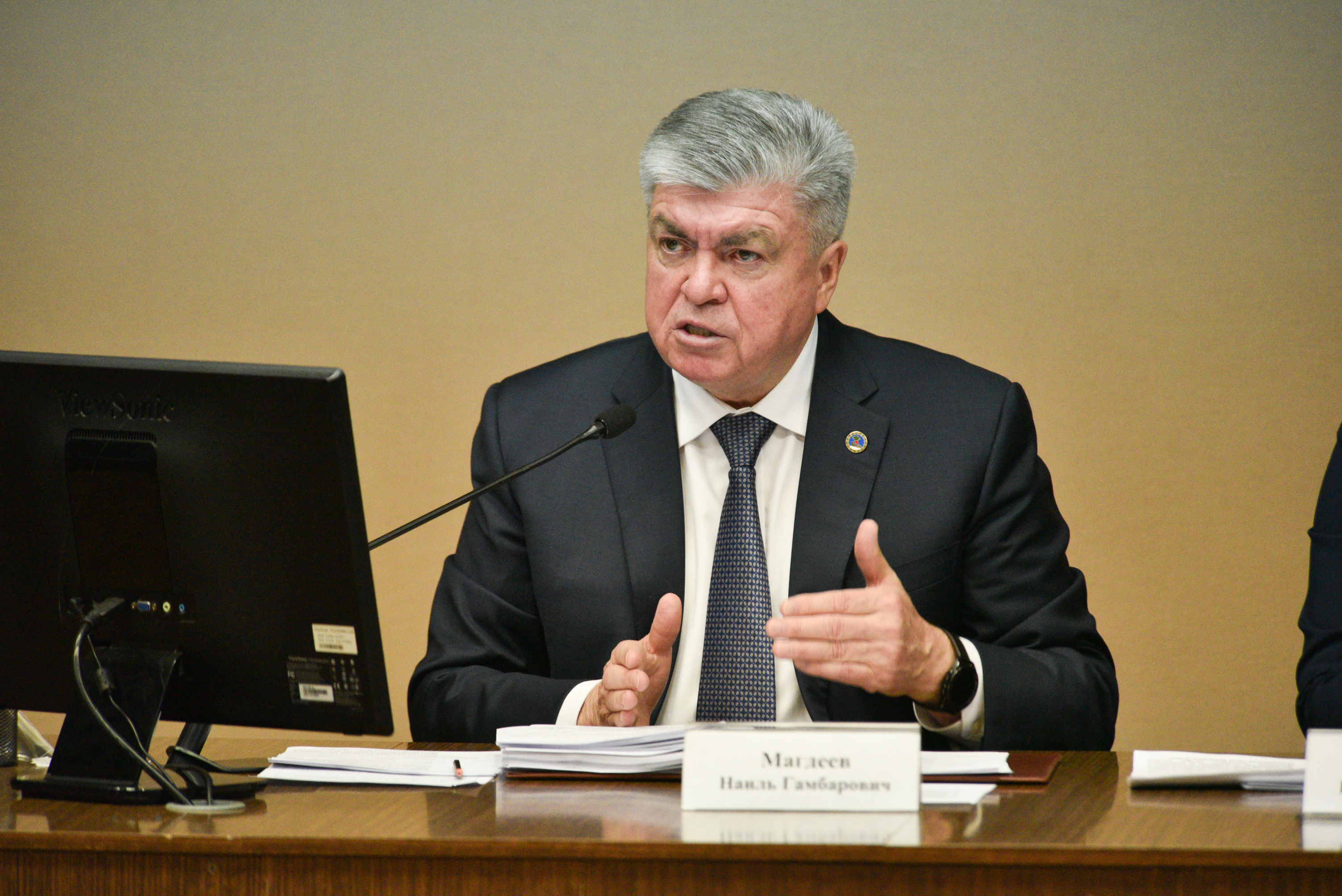 «Наша с вами задача - это работа на людей»: что обсуждали челниские политики на сессии Горсовета