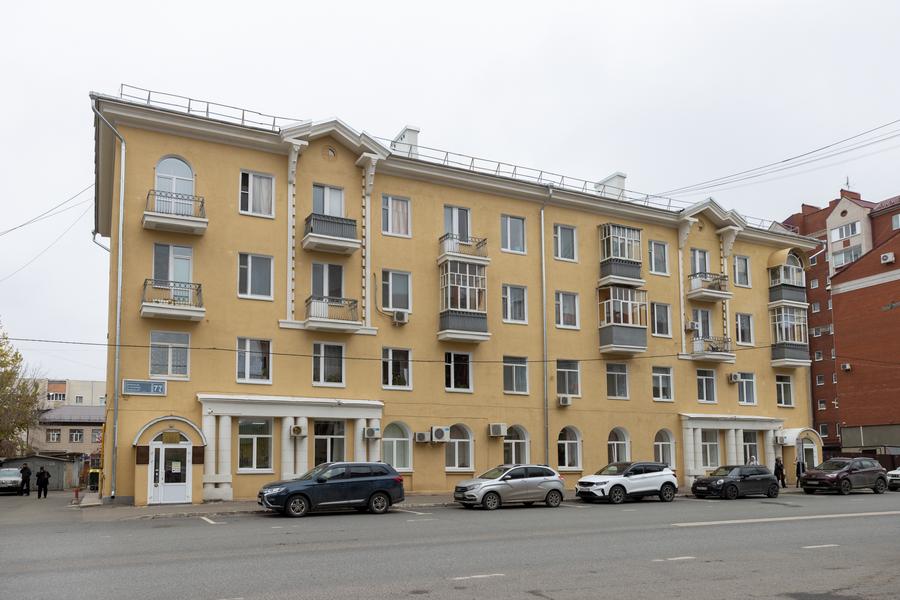 Мэр Казани оценил качество капремонта дома №77 по улице Качалова