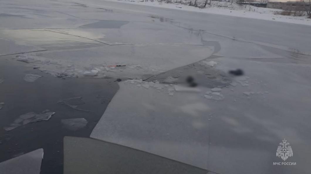 Пожилой татарстанец решил проверить толщину льда на Волге, но провалился и утонул