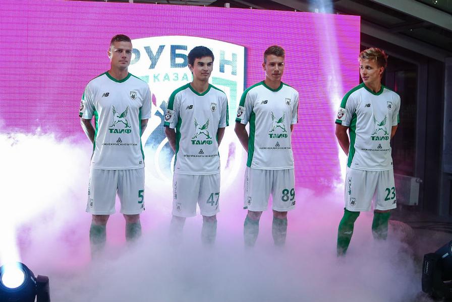 Как менялась форма «Рубина» сквозь года