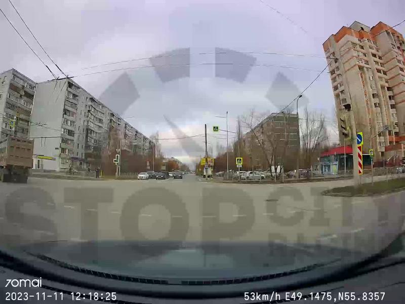 Любителя езды по встречке оштрафовали автоинспекторы в Казани