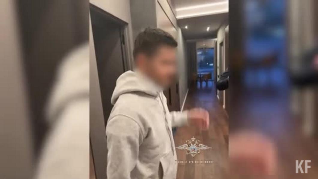 Появилось видео задержания блогера Аяза Шабутдинова