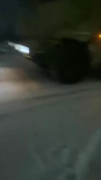Дрифтер на грузовике устроил ДТП в Набережных Челнах - видео