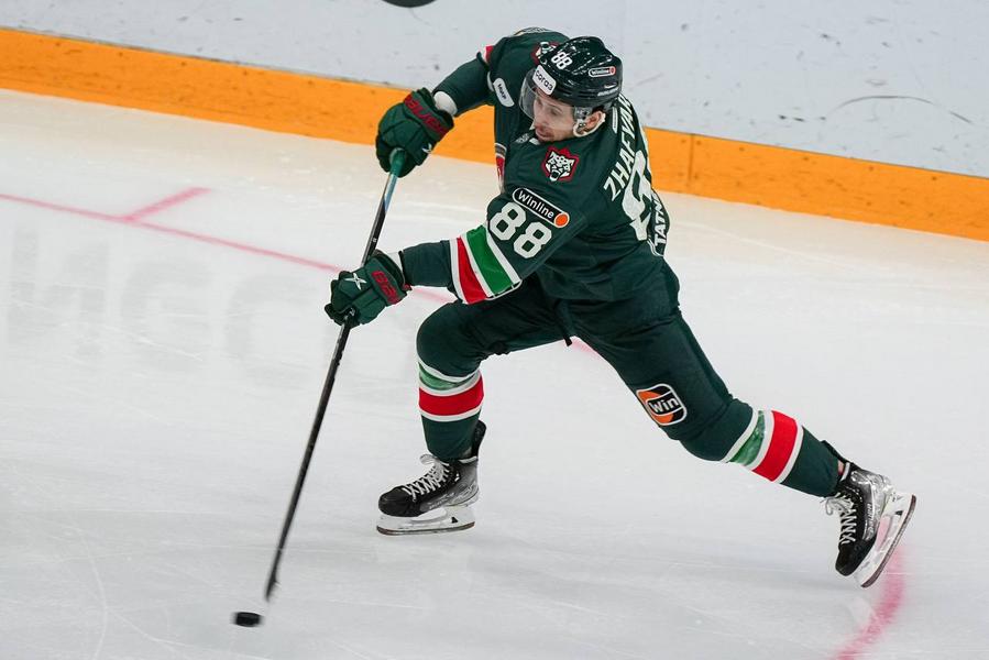 Камбэк с 0:3: «Ак Барс» выцарапал победу в «кошачьем» дерби Камбэк с 0:3: «Ак Барс» выцарапал победу в «кошачьем» дерби