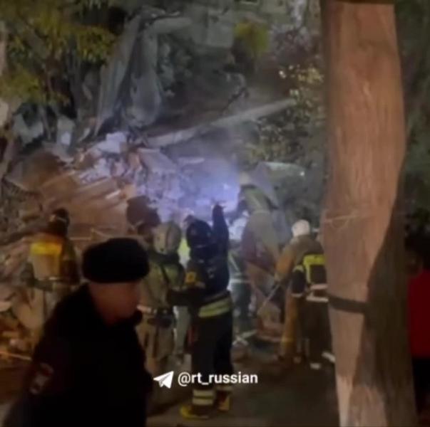 Появилось видео с места обрушения дома в Астрахани