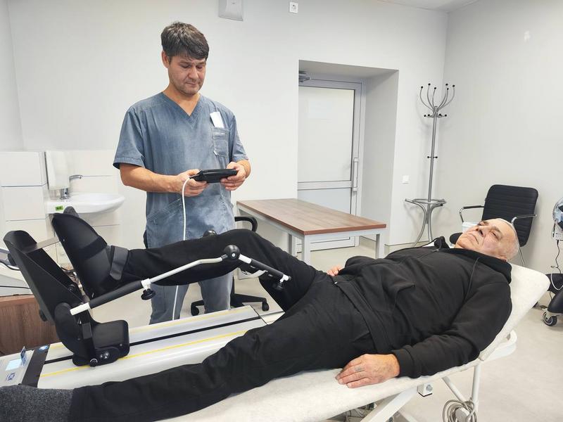 В альметьевскую ЦРБ поступило оборудование для реабилитации пациентов