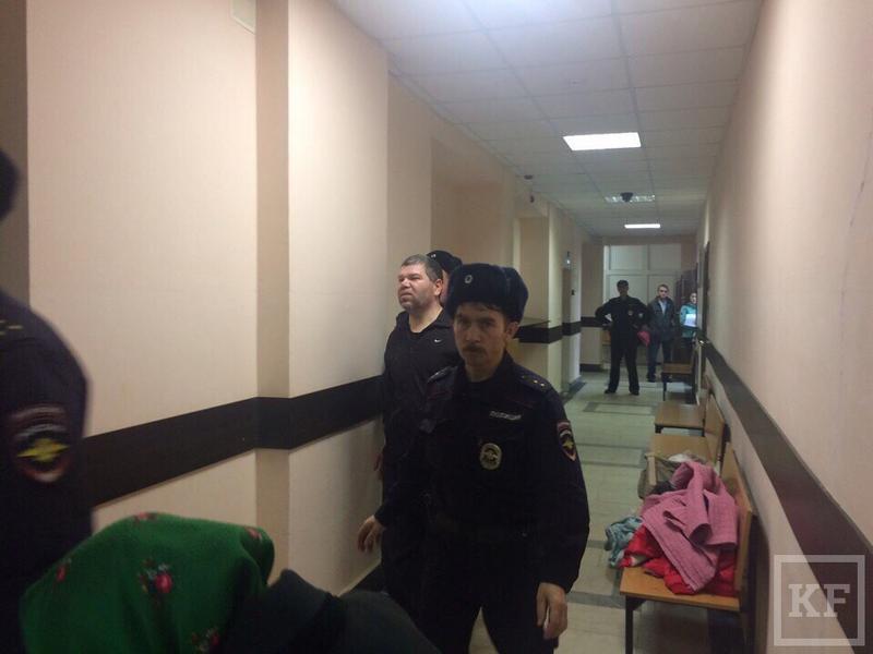 В Казани продлили арест членам террористической ячейки