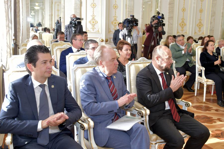 Рустам Минниханов: Татарстан – передовик по развитию институтов гражданского общества