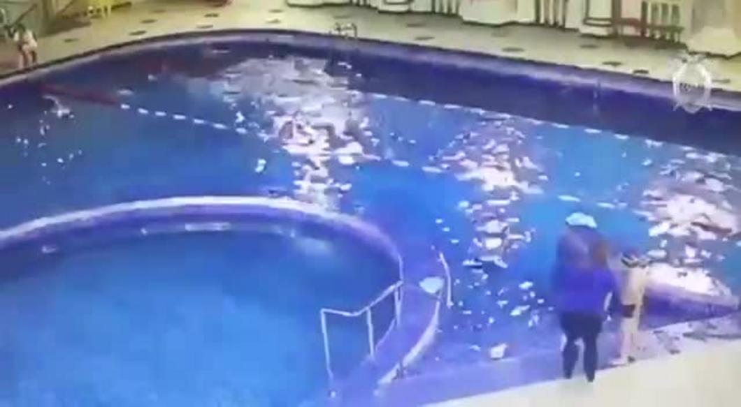 Следком опубликовал видео из бассейна в Челнах, где захлебнулся ребенок