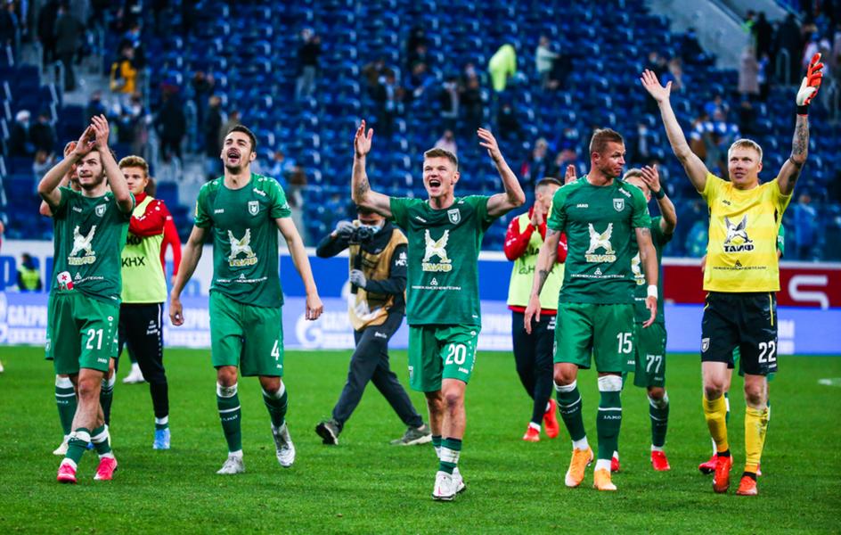 Слуцкий взял Петербург. «Рубин» эффектно обыграл чемпиона Слуцкий взял Петербург. «Рубин» эффектно обыграл чемпиона