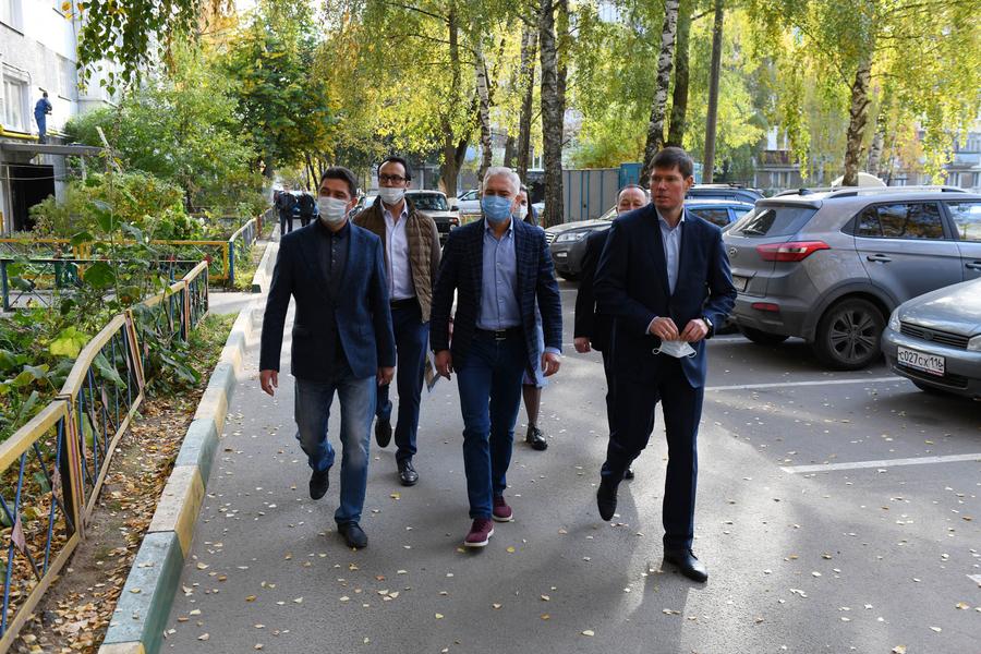 Казанцы о ремонте пятиэтажки на Мавлютова: Мы живем здесь уже 50 лет и очень долго его ждали